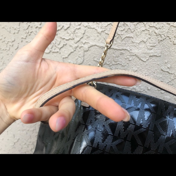 MICHAEL MICHAEL KORS Black Monogram Tote - Picture 7 of 8